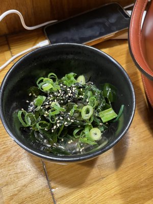 Grasshopper Ramen Bar by null