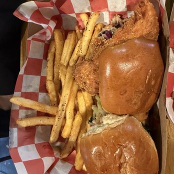 kūKri - One KūKri Sliders (1) very flavorful got the medium but not spicy enough next time we will try the hot - Chicken Shop Near Me - Albuquerque, New Mexico