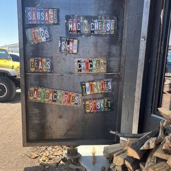 Rollin' Smoke BBQ - Decor - Barbeque Near Me - Anthony, Texas