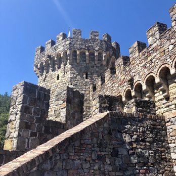 SkyWest Wine Tours - Castle - Wine Tours Near Me SkyWest Wine Tours - Castle - Wine Tours Near Me