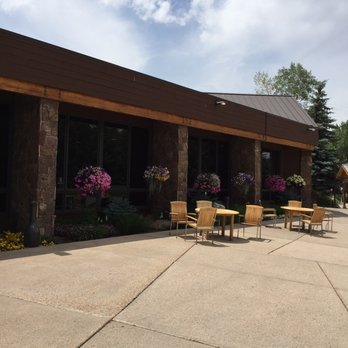Aspen/Pitkin County Airport - Outdoor seating - Airports Near Me - Aspen, Colorado