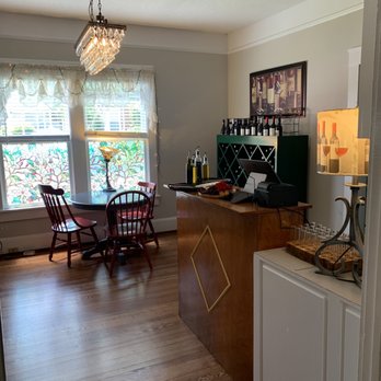 Illumination Wines - Another room to enjoy your wine - Wine Bars Near Me - Fort Mill, South Carolina