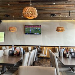 Pho Nation - Interior
