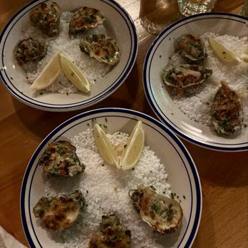 Pearl Divers Oyster Bar - Oysters Rockefeller portion size compared to lemon wedge - Wine Bars Near Me - El Paso, Texas Pearl Divers Oyster Bar - Oysters Rockefeller portion size compared to lemon wedge - Wine Bars Near Me - El Paso, Texas