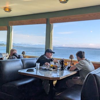 Pirate's Cove Restaurant - Seafood Near Me - Garibaldi, Oregon Pirate's Cove Restaurant - Seafood Near Me - Garibaldi, Oregon
