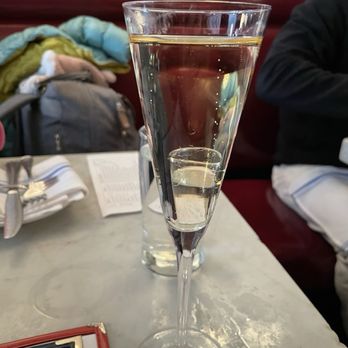 Neptune Oyster - Seafood Near Me - Boston, Massachusetts