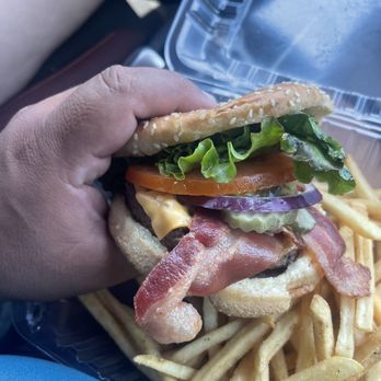 George's Cafe - Classic Bacon Cheeseburger. - Breakfast & Brunch Near Me - West Covina, California