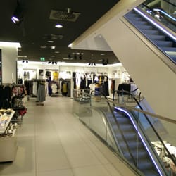H&M