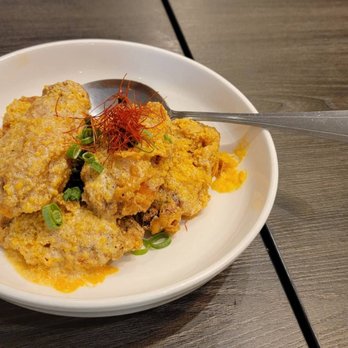 Yi Xin Cafe - Salted egg chicken wing - Hong Kong Style Cafe Near Me - Honolulu, Hawaii Yi Xin Cafe - Salted egg chicken wing - Hong Kong Style Cafe Near Me - Honolulu, Hawaii