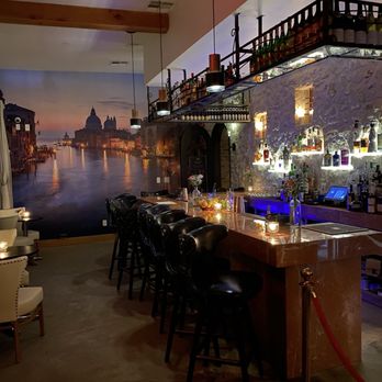 Rossa Room Speakeasy