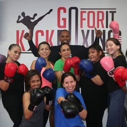 Go For It Kickboxing - Group photo after class.