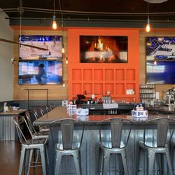 Wes' Rib House - Renovated bar