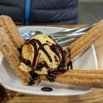 Silverlake Ramen - Get the churros - Ramen Near Me - Porter Ranch, California