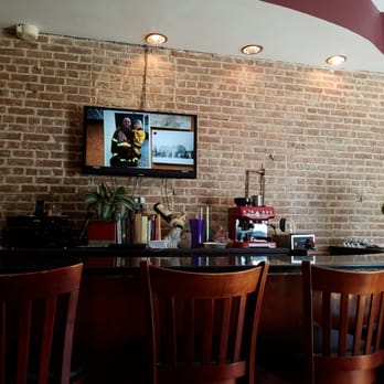 Rustique Pizza - Nice coffee bar inside - Pizza Near Me - Jersey City, New Jersey