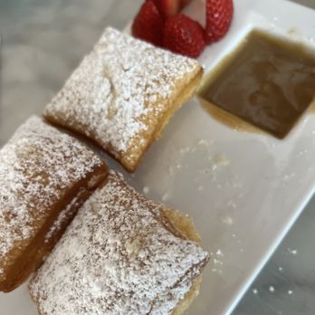 Hotel Monteleone - Hotels Near Me - New Orleans, Louisiana Hotel Monteleone - Hotels Near Me - New Orleans, Louisiana