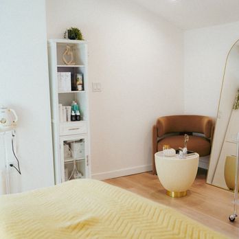 Skincare by Perry - A soft space for deep skin renewal.
Warm light, gentle touches, and treatments tailored just for you.
Your glow starts here. - Skin Care Near Me - Glendale, California Skincare by Perry - A soft space for deep skin renewal.
Warm light, gentle touches, and treatments tailored just for you.
Your glow starts here. - Skin Care Near Me - Glendale, California
