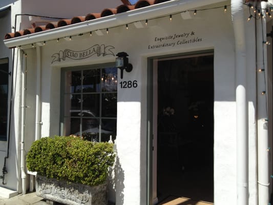 ダイアナ　マーコジアン　Santa Barbara CIAO BELLA OF MONTECITO - CLOSED - Updated July 2025 - 1286