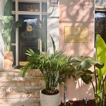 The Garden District Hotel - Hotels Near Me - New Orleans, Louisiana The Garden District Hotel - Hotels Near Me - New Orleans, Louisiana