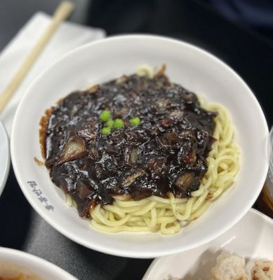 Paik's Noodle - Hong Kong Banjum SD by null