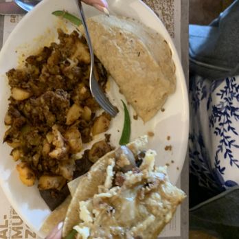 Los Almuerzos - Excelentes combinaciones - Mexican Near Me - Puebla, PUE