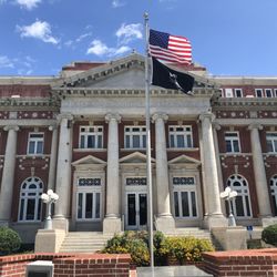 DeSoto County Courthouse