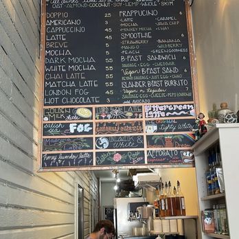 Crows Nest Coffee Shoppe - Menu - Coffee & Tea Near Me - Friday Harbor, Washington