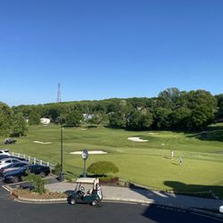 Sprawling courses