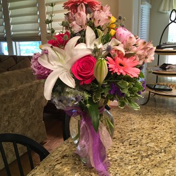 Mrs. DeHaven's Flower Shop - Replacement bouquet - Florists Near Me - Tulsa, Oklahoma Mrs. DeHaven's Flower Shop - Replacement bouquet - Florists Near Me - Tulsa, Oklahoma