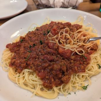 Olive Garden Italian Restaurant - Spaghetti - Italian Near Me - Mesa, Arizona Olive Garden Italian Restaurant - Spaghetti - Italian Near Me - Mesa, Arizona