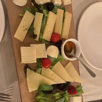 Osteria il Governo - Cheese platter for 2 - Bistros Near Me - Lezzeno, Colorado
