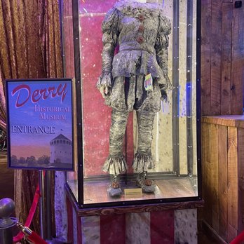 Escape IT - Pennywise costume from movie - Escape Games Near Me - Las Vegas, Nevada Escape IT - Pennywise costume from movie - Escape Games Near Me - Las Vegas, Nevada