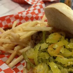 Antonella's  Café - Hamburger chacarero