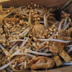Thai Express - Pad Thai with chicken.