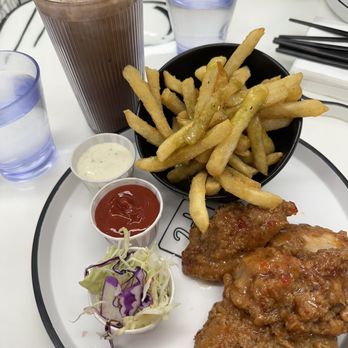 2d Restaurant - 2d Chicken Tender and Nutella Mocha Phin Latte - Donuts Near Me - Chicago, Illinois 2d Restaurant - 2d Chicken Tender and Nutella Mocha Phin Latte - Donuts Near Me - Chicago, Illinois