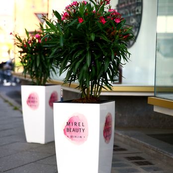 Mirel Beauty - Nail Salons Near Me - Berlin, BE Mirel Beauty - Nail Salons Near Me - Berlin, BE