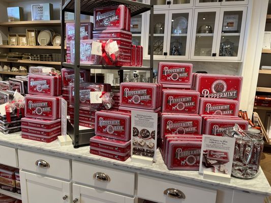 Williams-Sonoma by null