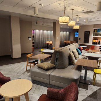 Home2 Suites by Hilton Pflugerville - Closed breakfast area for Home2Suites not used it advertised - Hotels Near Me - Pflugerville, Texas