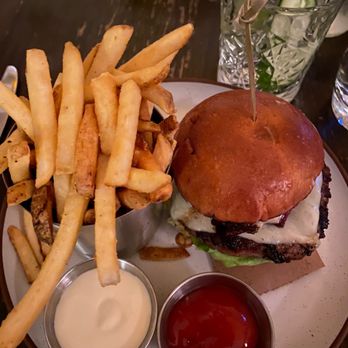 OAK Long Bar + Kitchen - Burger - Bars Near Me - Boston, Massachusetts OAK Long Bar + Kitchen - Burger - Bars Near Me - Boston, Massachusetts