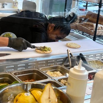 Cobblestones - Sandwich making station - Breakfast & Brunch Near Me - Boston, Massachusetts Cobblestones - Sandwich making station - Breakfast & Brunch Near Me - Boston, Massachusetts