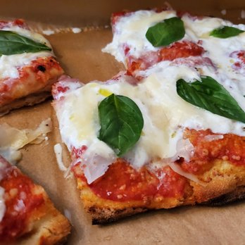 Daniela - Marg pinsa - Pizza Near Me - Buffalo, New York