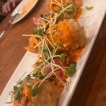Vegan & Vine - Crispy Tofu, Buffalo cauliflower. Vegan burger, Argula salad was all so bomb! - Vegan Near Me - Phoenix, Arizona Vegan & Vine - Crispy Tofu, Buffalo cauliflower. Vegan burger, Argula salad was all so bomb! - Vegan Near Me - Phoenix, Arizona