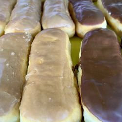 Donut Star - Maple and chocolate bars