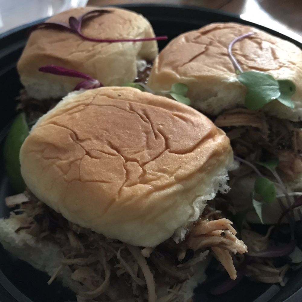 Ash and Oil - Chicken Sliders - Food Trucks Near Me - Sacramento, California