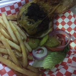 Club 14 Garden Grill And Pub - $16 Cheeseburger