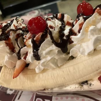 Ice Cream Emporium - Ice Cream & Frozen Yogurt Near Me - Ripon, California Ice Cream Emporium - Ice Cream & Frozen Yogurt Near Me - Ripon, California