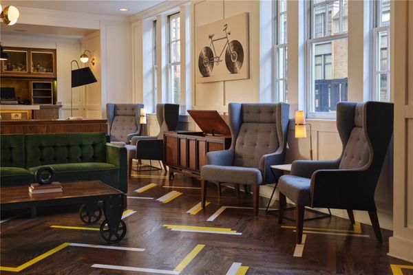 ACME Hotel Chicago, Outset Collection by Hilton by null