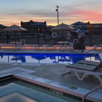 Lake Powell Gateway RV Resort - Pool & spa at sunset 3 - RV Parks Near Me - Big Water, Utah Lake Powell Gateway RV Resort - Pool & spa at sunset 3 - RV Parks Near Me - Big Water, Utah