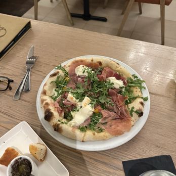 Oliver's Trattoria - Italian Near Me - Irvine, California