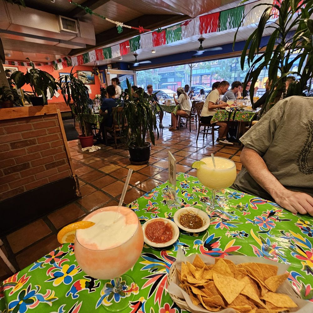 La Cocina & Cantina