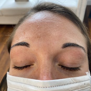 Abier's Brow Lounge - Before - Makeup Artists Near Me - Woodmere, Ohio